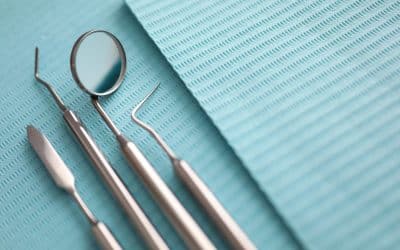 Root Canal Therapy: When to Save vs. When to Extract in Cornelius, NC